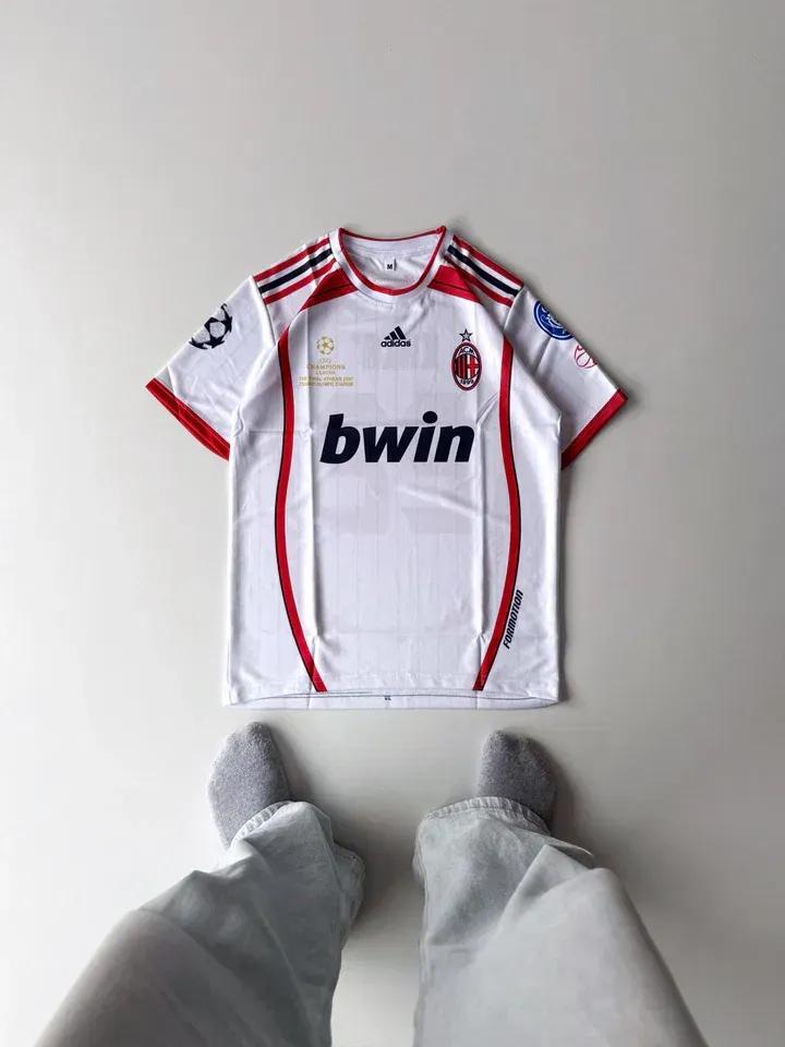 AC Milan 2006-07 Away Kaka #22 Retro Jersey - White Half Sleeve
