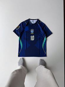 Neymar brazil away WC 26 half sleeve