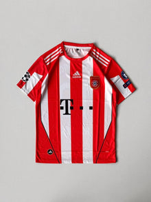 New season Bayern Munich Robben half sleeve